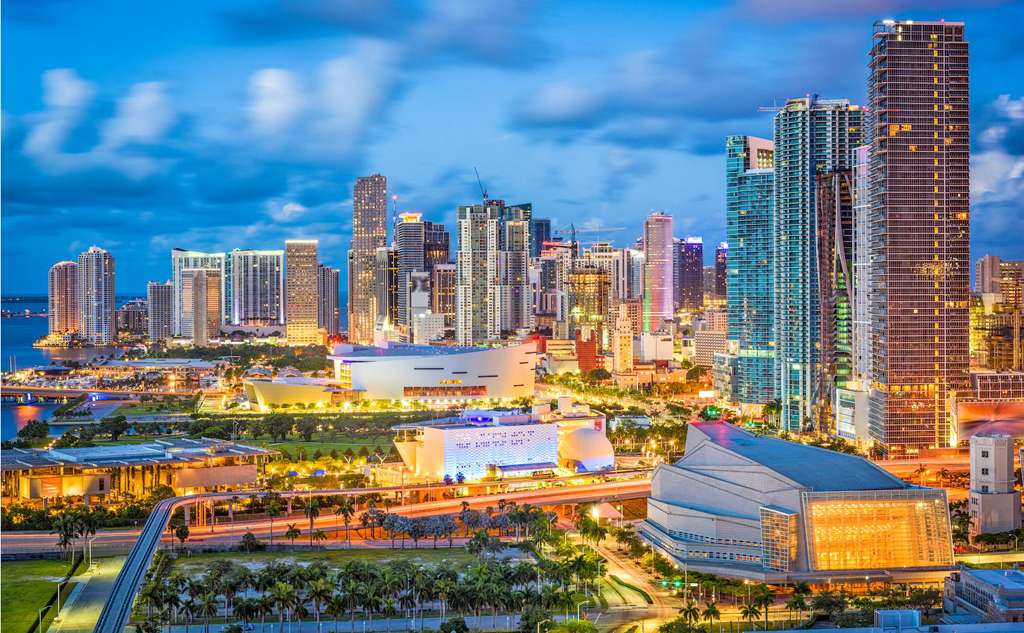 Discover Miami. Explore interesting places to visit