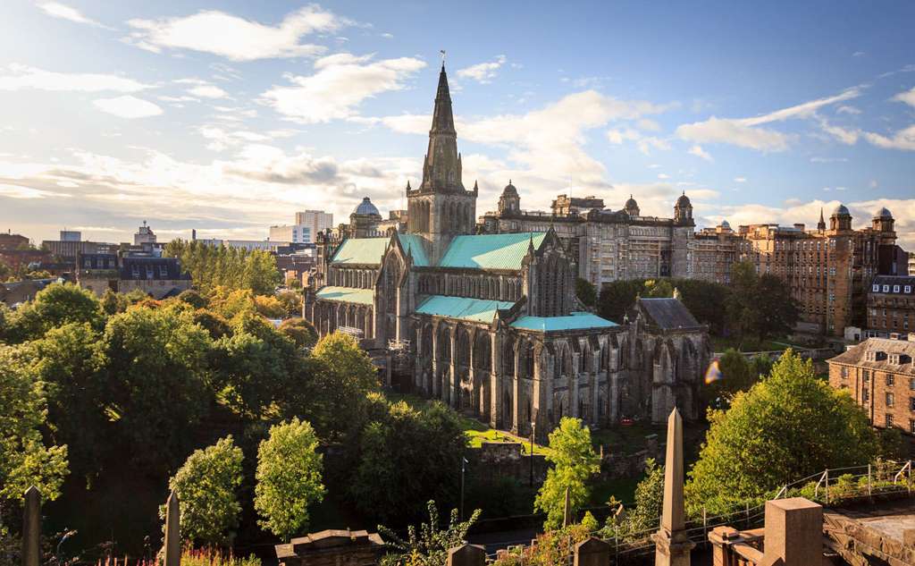 Discover Glasgow. Explore interesting places to visit