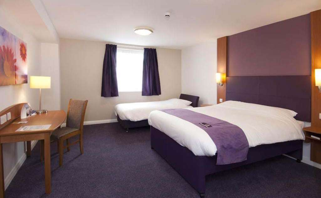 Premier Inn Tower Hill – Location and Overview